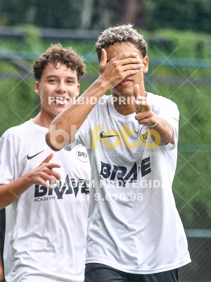 Detalhes da foto #38384