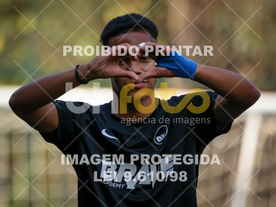 Detalhes da foto #5800641